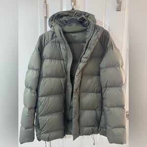 Lululemon Green Puffer Jacket